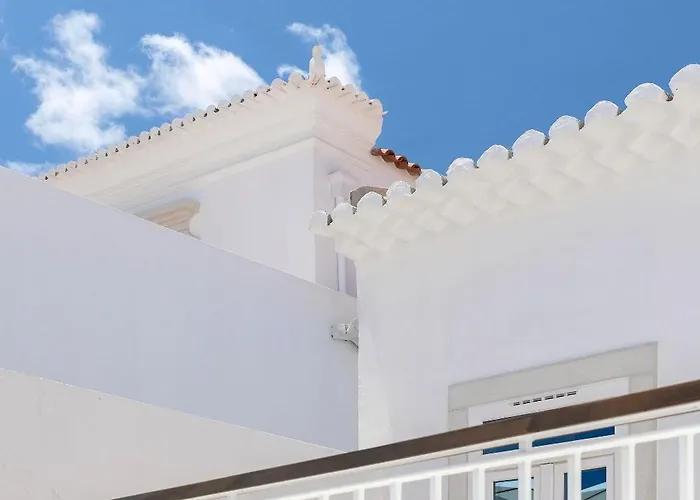 Agua Bay 拉哥斯