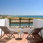 Agua Bay Hotel