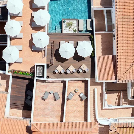 Agua Bay 4* Lagos