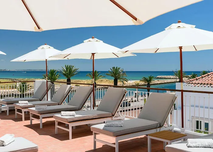 Agua Bay 4*